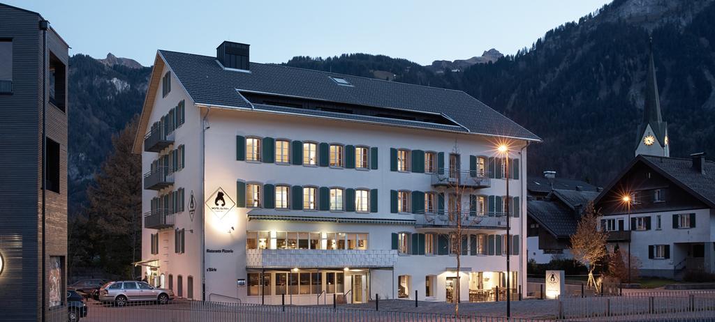 Hotel Baeren Мелау Екстериор снимка